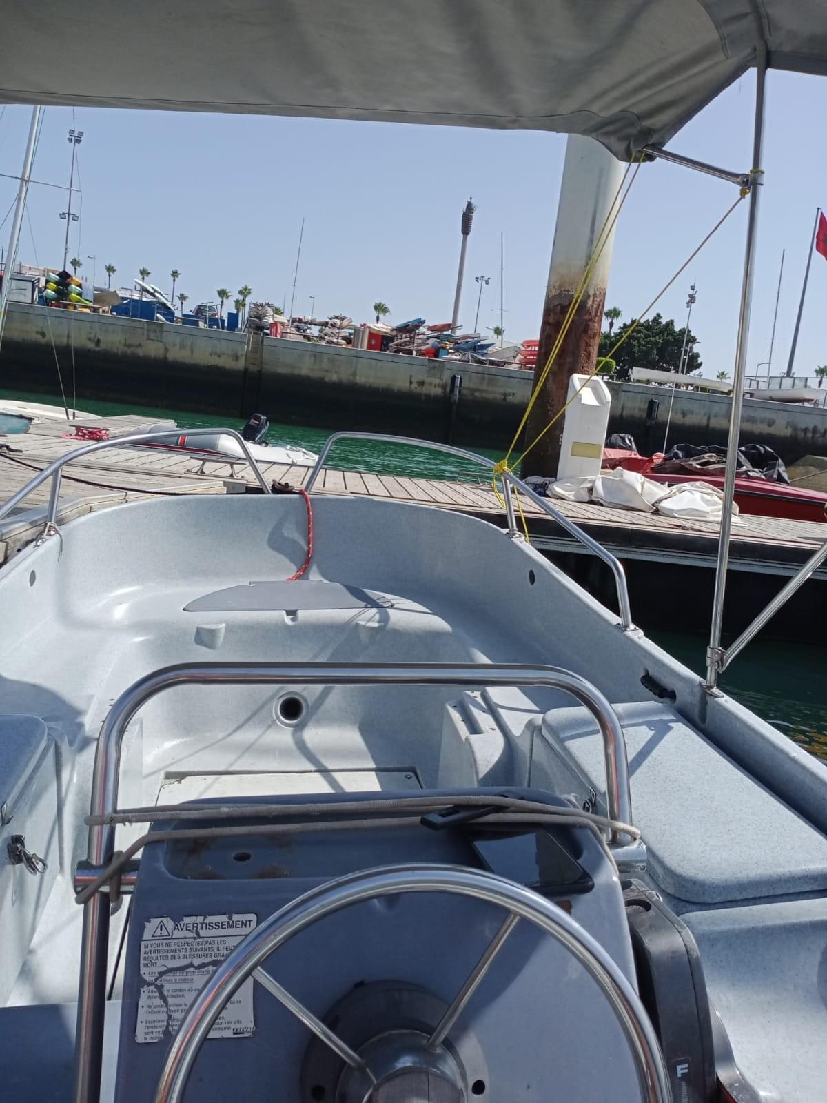 Baignade Boat - Parfait pour se rafraîchir  - 118879_499414.jpeg